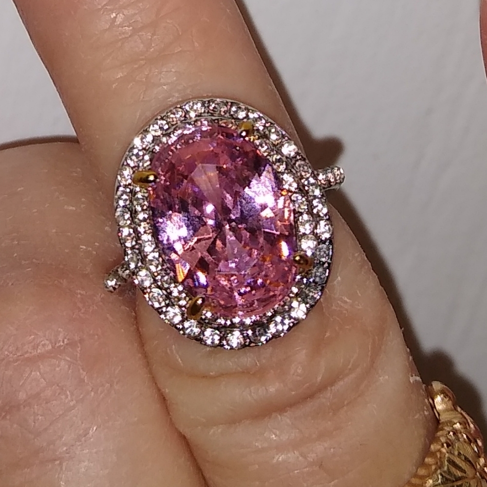 NWT PINK & WHITE SAPPHIRE OVAL RING - Picture 2 of 7